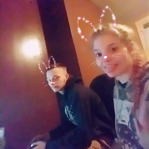 Meet your Posher, Shawna - Picture 1 of 1